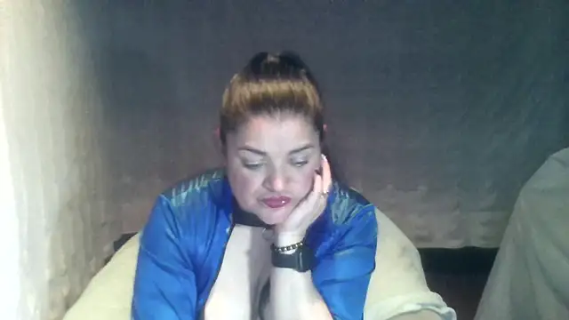 Snapshot of sexy_camy1 chatting on 03-04-26, 01:35 sexy camy1 online show from 03-04-26, 01:35