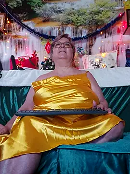 QueenPammy1 online show from 12-23-25, 08:35