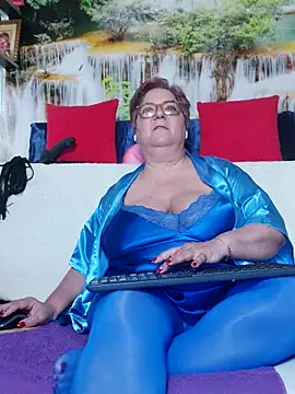 QueenPammy1 online show from 11-28-25, 08:03