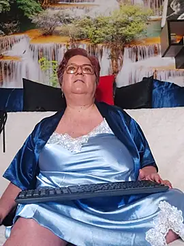 QueenPammy1 online show from 02-25-26, 06:46