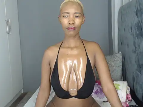 Snapshot of PREGGYGODESS chatting on 02-26-26, 07:14 PREGGYGODESS online show from 02-26-26, 07:14