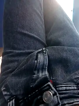 rickyxxxvvv online show from 10-10-25, 09:21