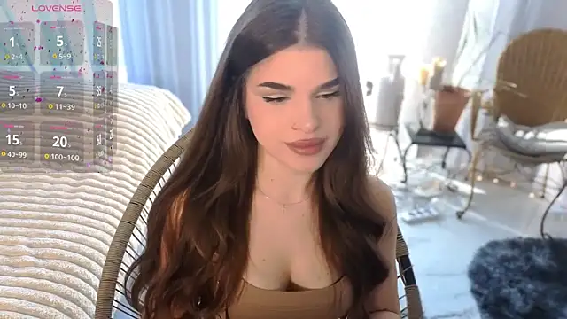 lili hotly online show from 05-17-26, 05:18