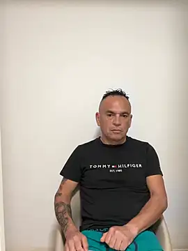 mateocali25 online show from 05-19-26, 08:27