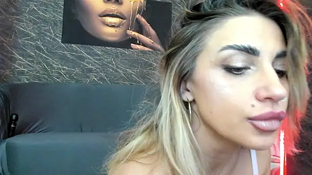 IzabelaTessa online show from 01-10-26, 08:15