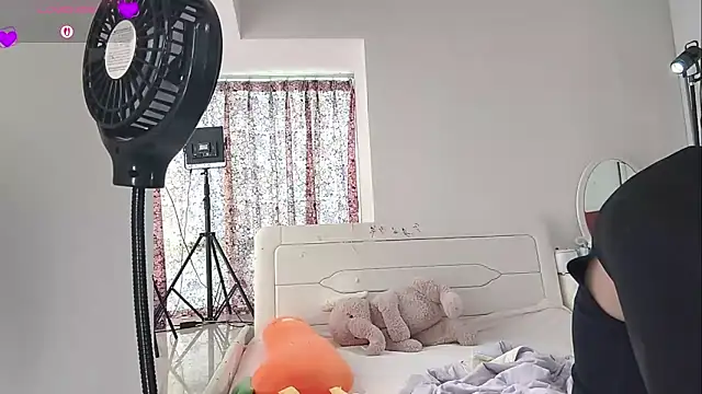 BlushDoll online show from 05-20-26, 06:54