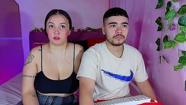  mia and mike  online show from 11-06-25, 04:00