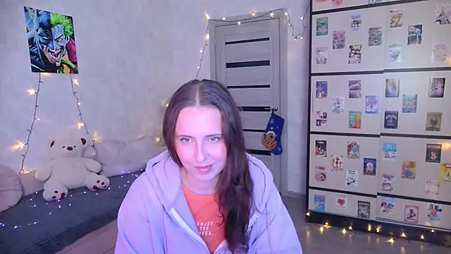 BarbiePieer online show from 12-15-25, 05:30