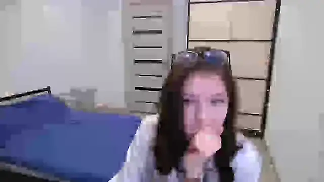 Snapshot of GinnyBlacky chatting on 03-19-25, 11:36 GinnyBlacky online show from 03-19-25, 11:36