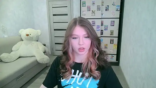 GinnyBlacky online show from 06-05-26, 05:34