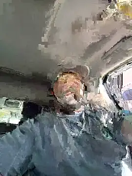 Snapshot of oneformoney chatting on 03-26-26, 09:24 oneformoney online show from 03-26-26, 09:24