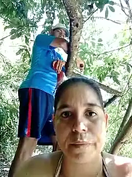 Snapshot of perversumm chatting on 09-27-25, 07:20 perversumm online show from 09-27-25, 07:20