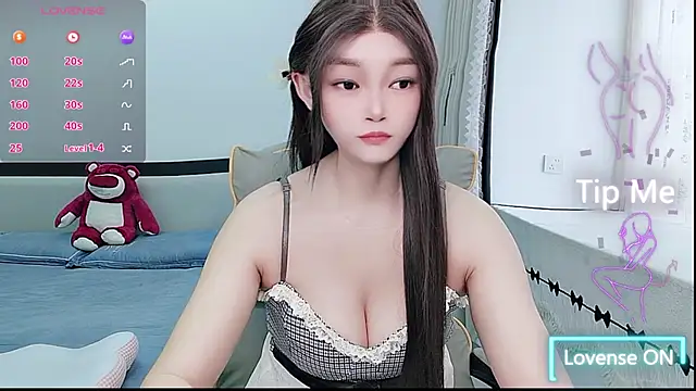 Snapshot of susu66888 chatting on 05-18-26, 06:40 susu66888 online show from 05-18-26, 06:40