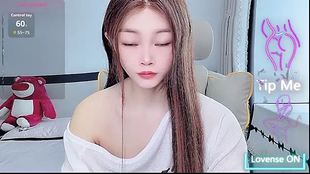 Snapshot of susu66888 chatting on 05-28-26, 03:36 susu66888 online show from 05-28-26, 03:36