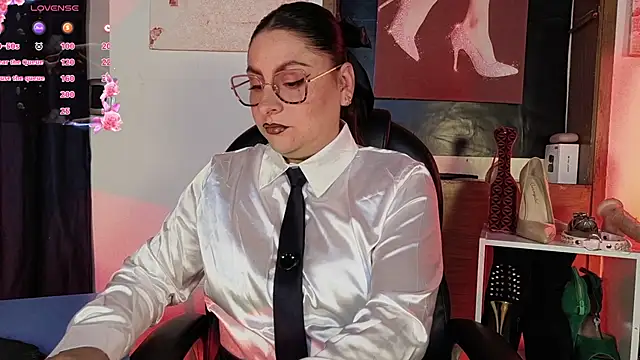  LuanaDabbraccio online show from 05-07-26, 02:42