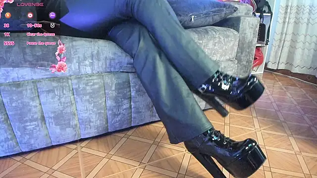  LuanaDabbraccio online show from 02-10-26, 02:05