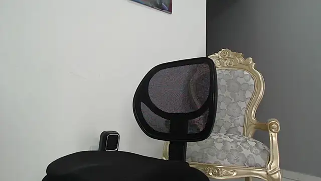 Snapshot of bigdick_monster1 chatting on 01-19-26, 03:27 bigdick monster1 online show from 01-19-26, 03:27