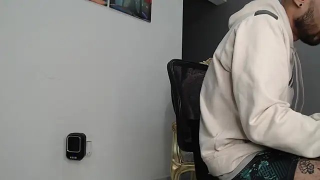 bigdick monster1 online show from 05-15-26, 11:52