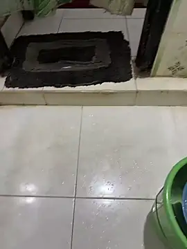 dilu98 online show from 12-21-25, 02:13