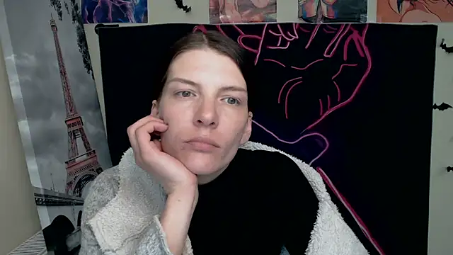 VanessaRey  online show from 03-18-25, 10:50