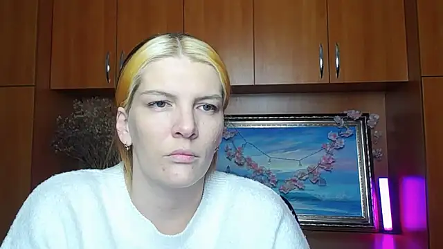 VanessaRey  online show from 03-21-26, 05:39