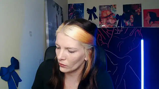 VanessaRey  online show from 04-07-26, 05:53