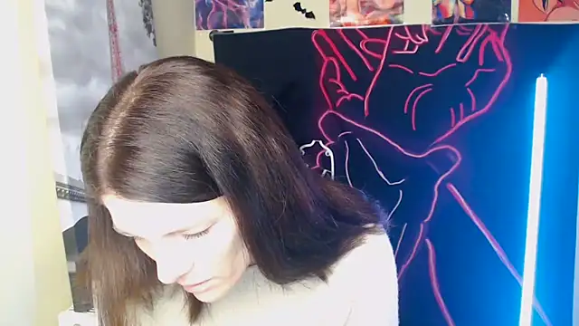 VanessaRey  online show from 10-17-25, 07:00