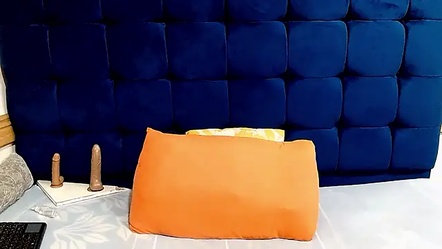 AriesCake online show from 05-23-26, 06:07