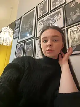 MilaBee online show from 03-21-25, 09:23