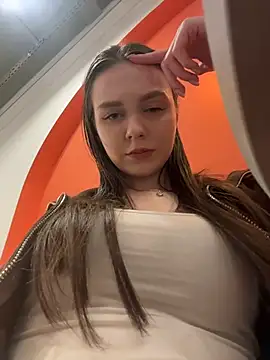 MilaBee online show from 03-13-26, 11:15