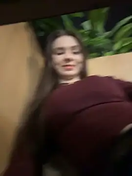 MilaBee online show from 03-26-26, 07:39