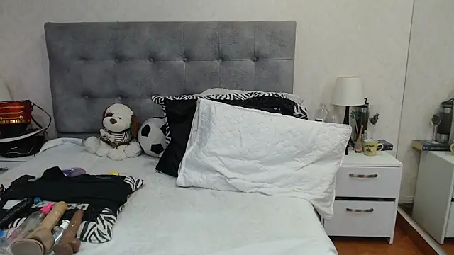 ScarlettGreen  online show from 04-30-26, 11:28
