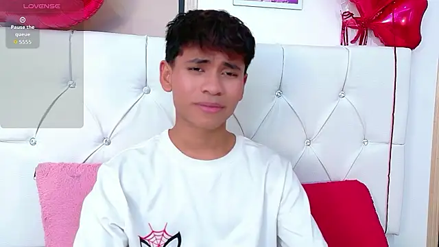 Ethan Westt online show from 03-11-26, 08:47