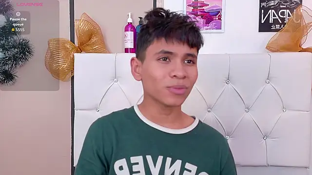 Ethan Westt online show from 01-12-26, 08:15