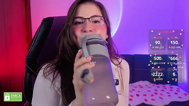 Taiga Cute online show from 11-14-25, 06:50