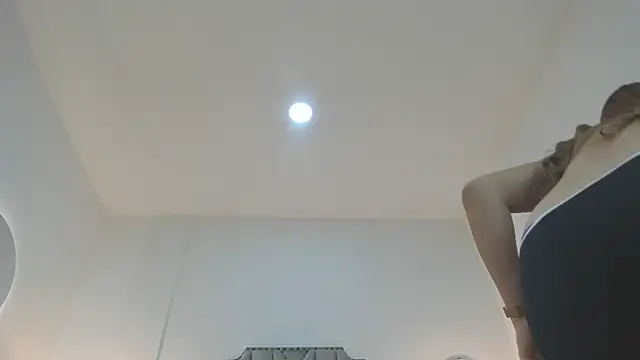 debora scoot online show from 02-09-26, 11:41