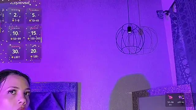 Danna williamss online show from 12-22-25, 10:26