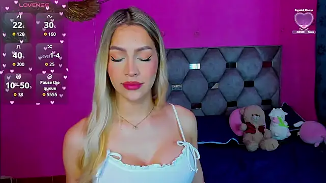 hanna tss online show from 11-24-25, 02:11