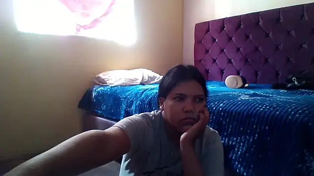 Valeria Tiffany online show from 09-28-25, 04:47