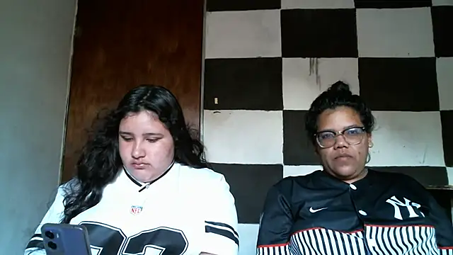 Valeria Tiffany online show from 04-07-26, 10:00