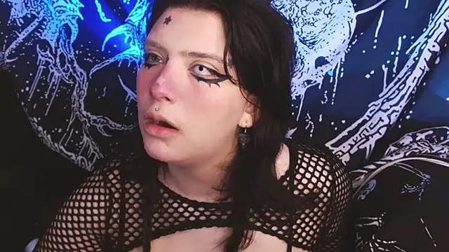 Snapshot of mikaskullcs chatting on 02-05-26, 09:32 mikaskullcs online show from 02-05-26, 09:32