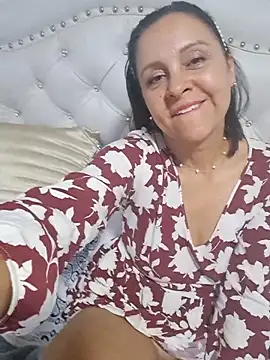 Snapshot of Amadamilf1980 chatting on 11-16-25, 01:10 Amadamilf1980 online show from 11-16-25, 01:10