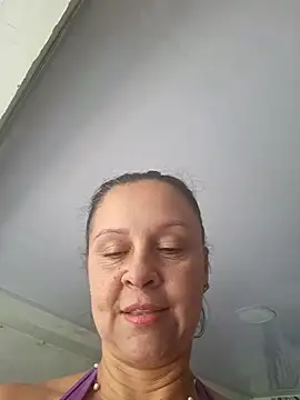 Snapshot of Amadamilf1980 chatting on 12-04-25, 03:00 Amadamilf1980 online show from 12-04-25, 03:00