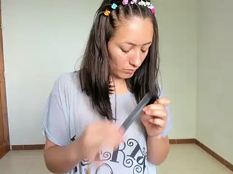 DulceXmile online show from 10-29-25, 04:50