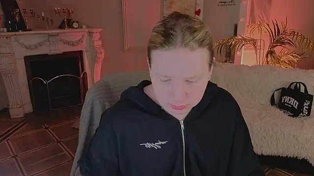 Jes Solar online show from 03-05-26, 10:37