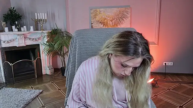 Jes Solar online show from 06-29-26, 08:41