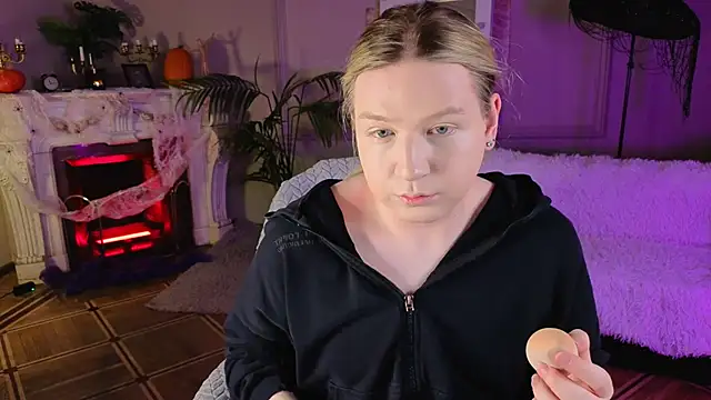 Jes Solar online show from 10-31-25, 09:00