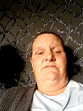 MissQueenBeex online show from 09-17-25, 12:18