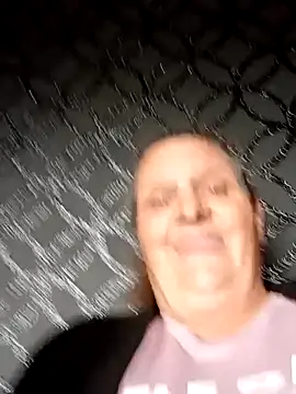 MissQueenBeex online show from 10-04-25, 10:39