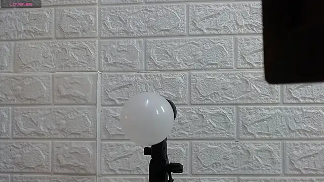 nei girl online show from 03-13-26, 11:59